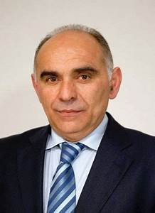 th